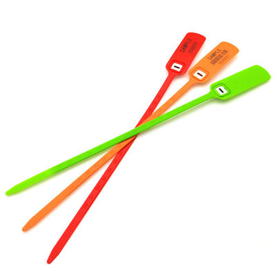 High Tensile Strength Clothing Custom Logo Plastic Seal Tags with Metal Insert US-PS300FT